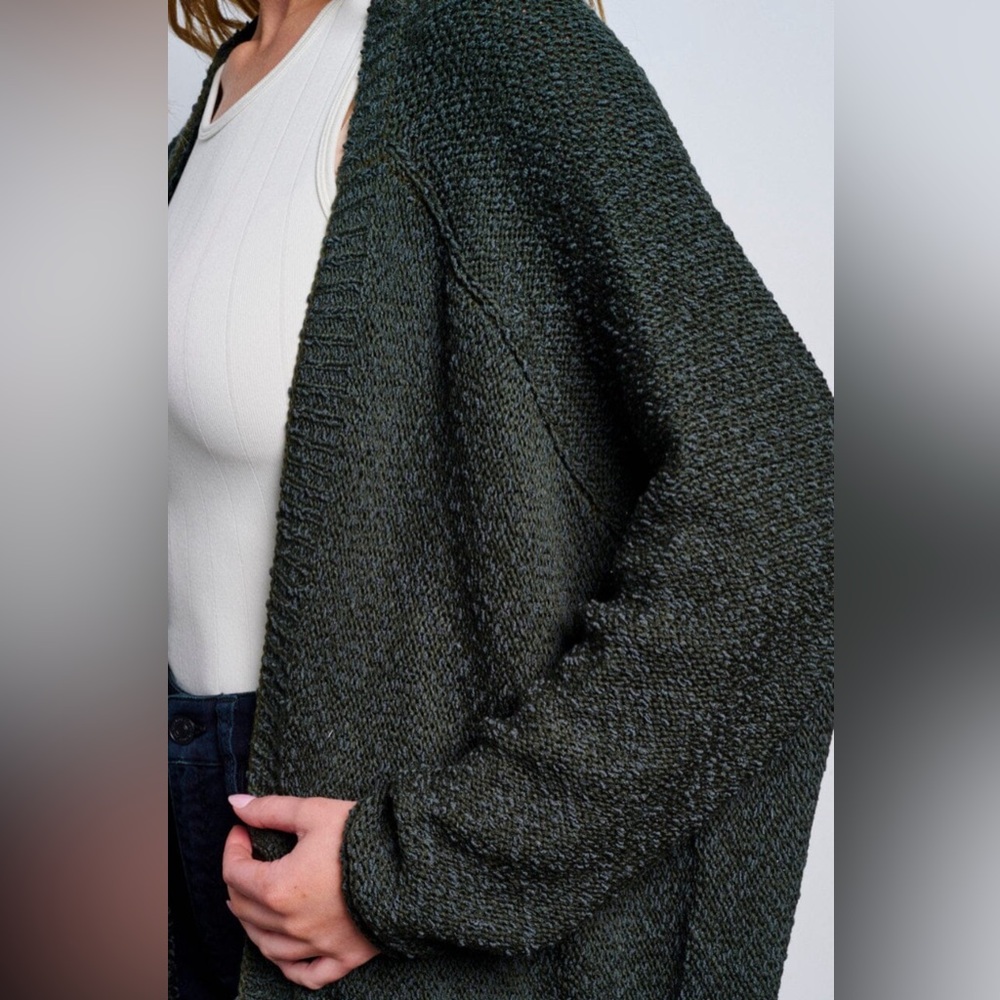 "NWT Tres Chic Women's Open Front Oversized Long Sleeve Cardigan" - Picture 3 of 4